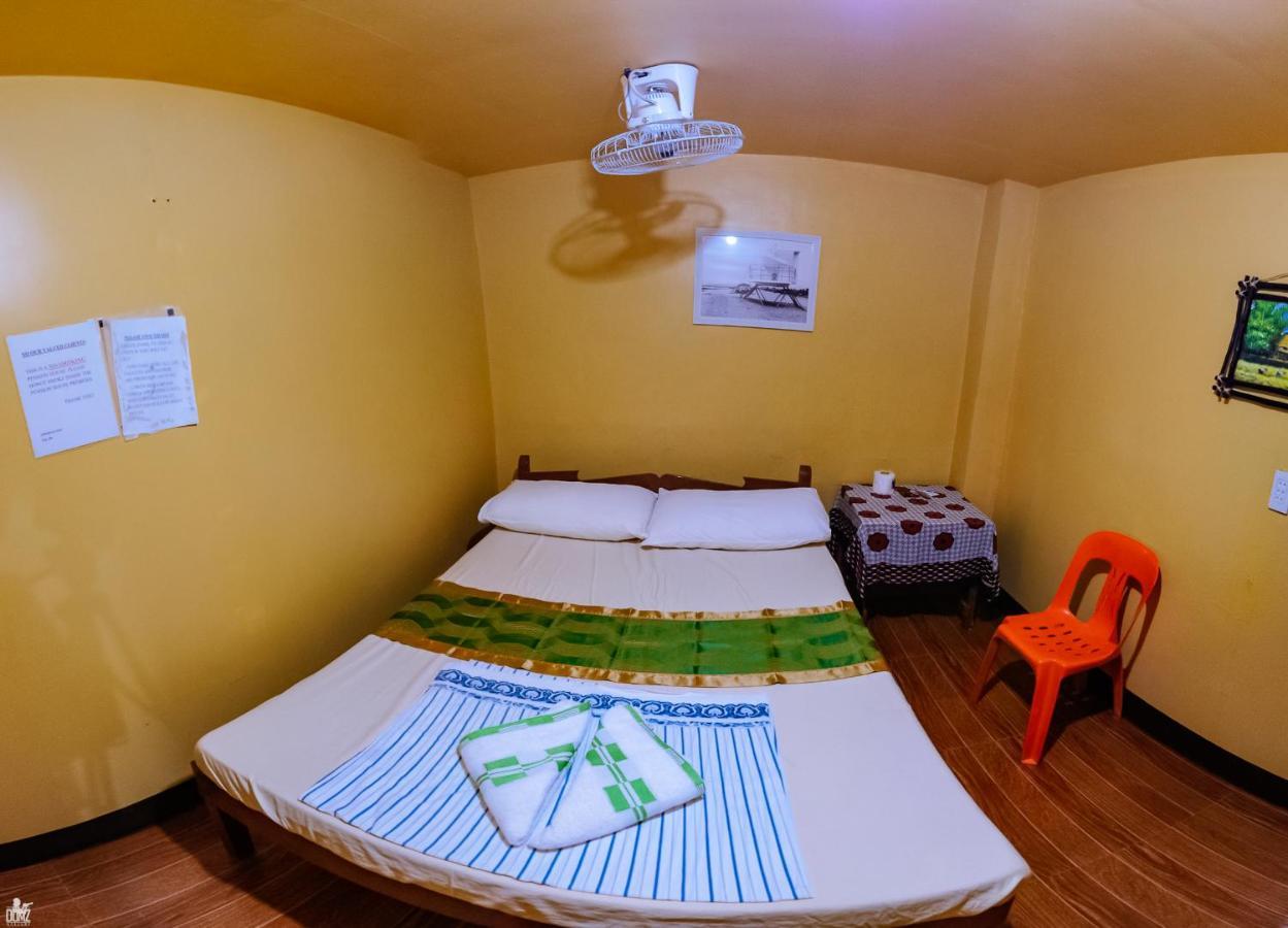 קורון Apo Pension House מראה חיצוני תמונה