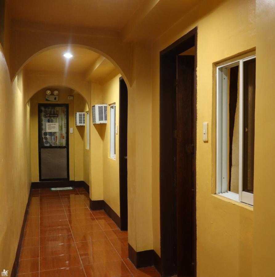 קורון Apo Pension House מראה חיצוני תמונה